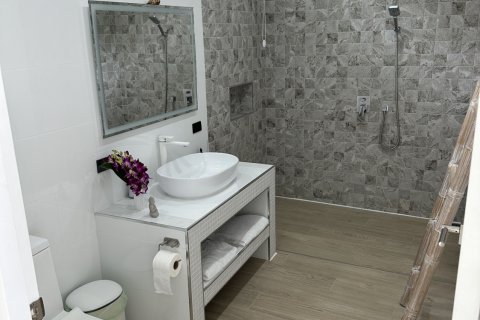 Villa in Ko Samui, Thailand 4 bedrooms № 160869 - photo 13