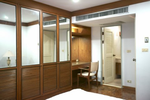 Кондоминиум с 3 спальнями в Бангкоке, Таиланд № 143803 - фото 9