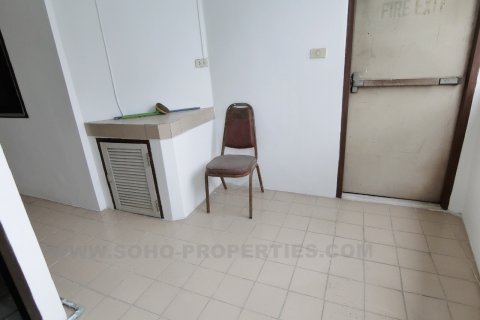 Кондоминиум с 3 спальнями в Бангкоке, Таиланд № 143806 - фото 15