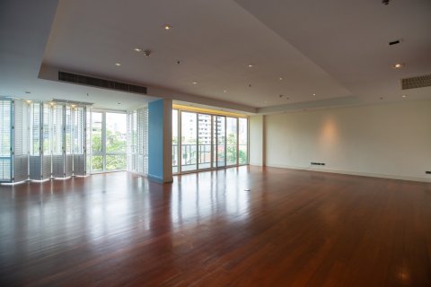 Кондоминиум с 4 спальнями в Бангкоке, Таиланд № 143808 - фото 14