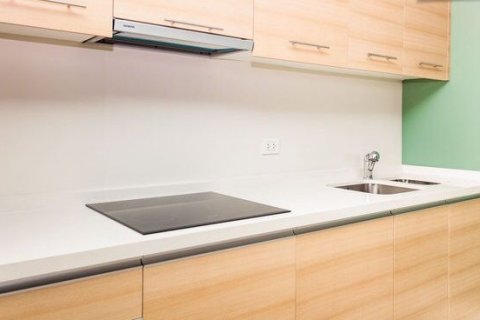 Condo in Bangkok, Thailand, 3 bedrooms  № 143805 - photo 4