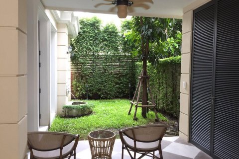 Дом в Бангкоке, Таиланд с 4 спальнями  № 143809 - фото 18