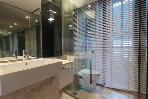 Condo à Yan Nawa, Bangkok, Thaïlande, 2 chambres № 144068 - photo 14