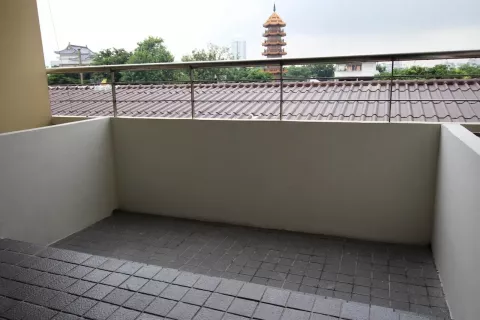 Кондоминиум с 2 спальнями в Кхлонг Сане, Бангкок, Таиланд № 137220 - фото 22