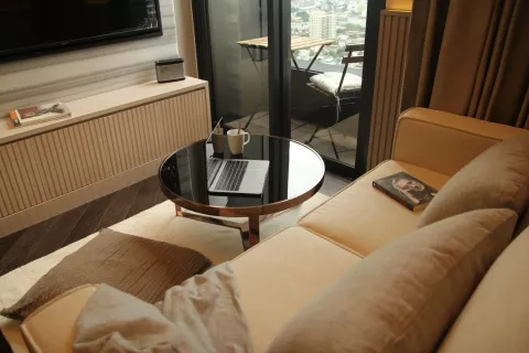 Студия в кондо в Клонг Тоэй, Бангкок, Таиланд № 137215 - фото 2