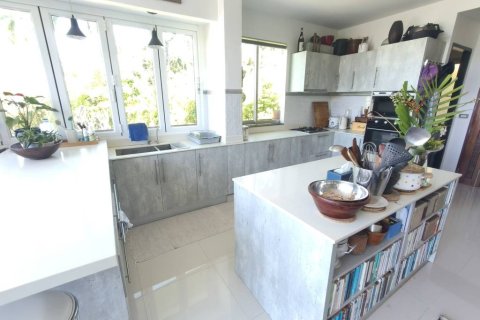 Дуплекс в Камале, Таиланд с 3 спальнями  № 162440 - фото 4