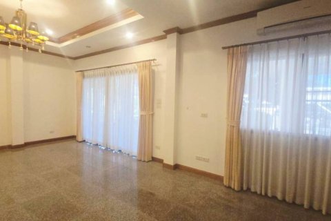 Вилла в Хуа Хине, Таиланд с 3 спальнями  № 162445 - фото 8