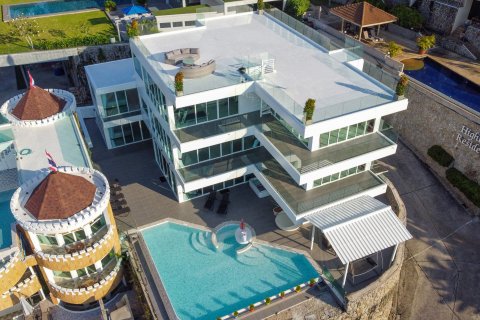 House in Kathu, Thailand 10 bedrooms № 158235 - photo 21