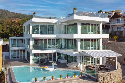 House in Kathu, Thailand 10 bedrooms № 158235 - photo 17