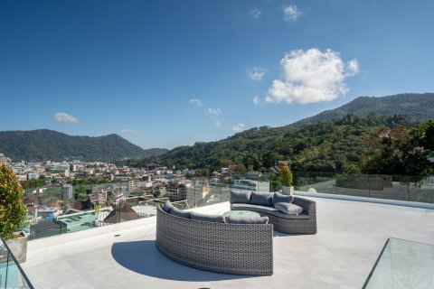 House in Kathu, Thailand 10 bedrooms № 158235 - photo 29