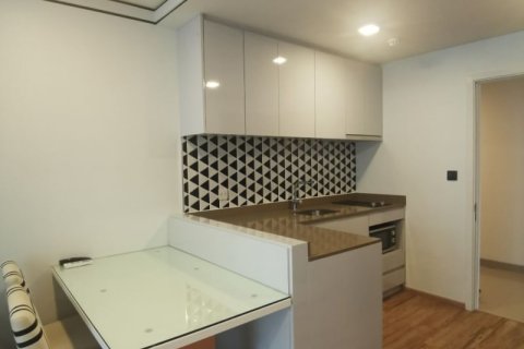 Studio dans le Condo à Sathon, Bangkok, Thaïlande  № 158237 - photo 9