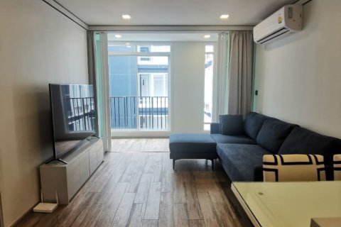 Studio dans le Condo à Sathon, Bangkok, Thaïlande  № 158237