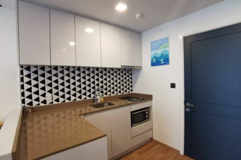 Studio dans le Condo à Sathon, Bangkok, Thaïlande  № 158237 - photo 3