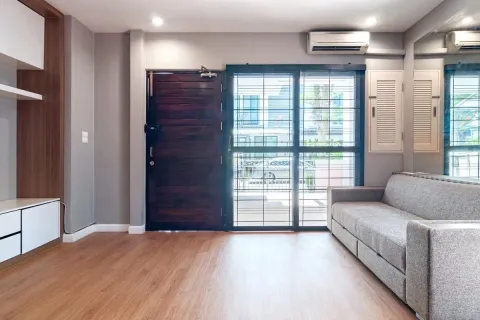 Townhouse à Suan Luang, Bangkok, Thaïlande 3 chambres № 160230 - photo 3