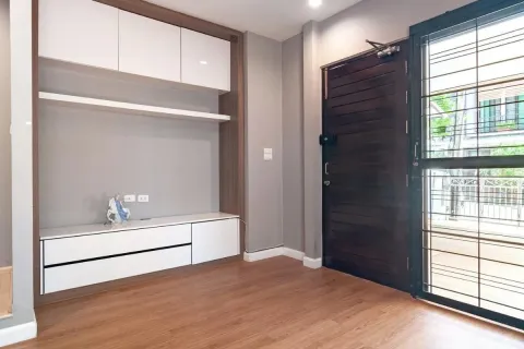 Townhouse à Suan Luang, Bangkok, Thaïlande 3 chambres № 160230 - photo 4