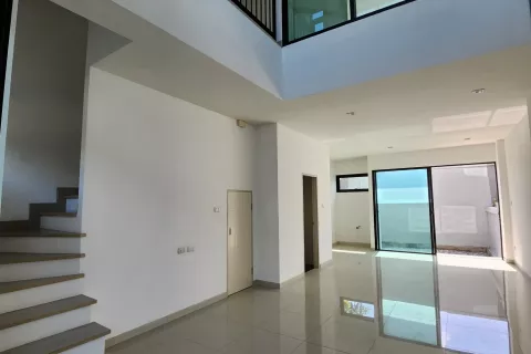 Townhouse à Bang Kaeo, Thaïlande 3 chambres № 146213 - photo 6