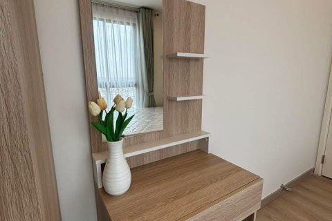 Condo in Bangkok, Thailand, 2 bedrooms  № 161987 - photo 2