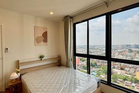 Condo in Bangkok, Thailand, 2 bedrooms  № 161987 - photo 11