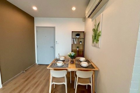 Condo in Bangkok, Thailand, 2 bedrooms  № 161987 - photo 8