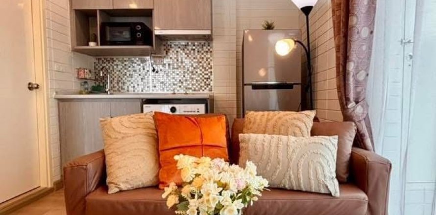 Condo in Bangkok, Thailand, 2 bedrooms  № 161987