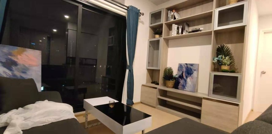 Condo à Suan Luang, Bangkok, Thaïlande, 2 chambres № 161984