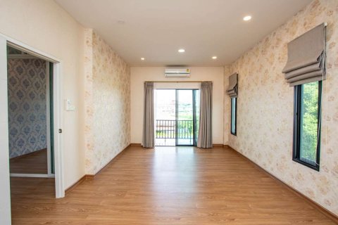 Maison à Chiang Mai, Thaïlande 3 chambres № 160036 - photo 9