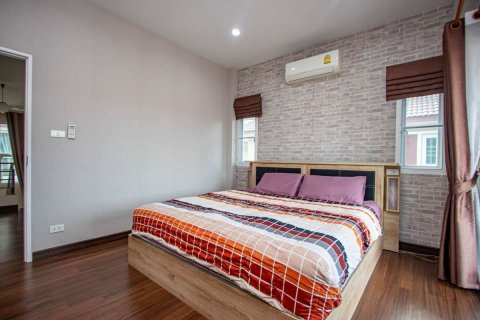 Maison à Chiang Mai, Thaïlande 4 chambres № 160033 - photo 4