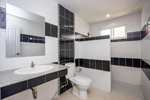 Maison à Chiang Mai, Thaïlande 4 chambres № 160033 - photo 9