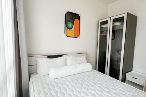 Condo in Watthana, Bangkok, Thailand, 2 bedrooms  № 158640 - photo 6