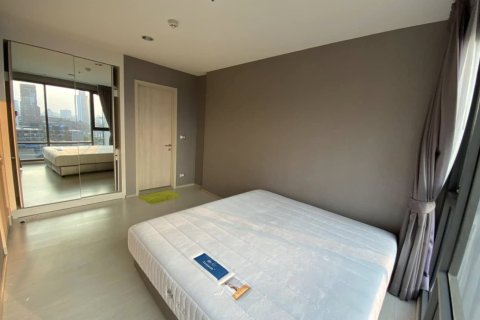 Studio in the Condo in Khlong Toei, Bangkok, Thailand  № 158639 - photo 11