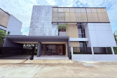 Дом в Нонтхабури, Таиланд с 3 спальнями № 149844 - фото 1