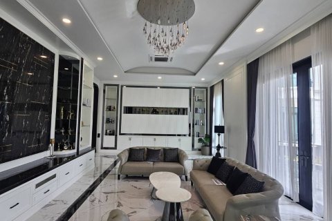 Дом в Бан Лам Лук Ка, Таиланд с 7 спальнями  № 149847 - фото 22