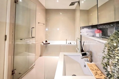 Студия в кондо в Ваттхане, Бангкок, Таиланд № 138448 - фото 24