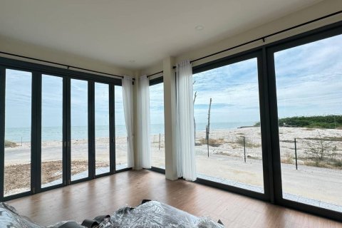 Villa in Cha-am, Thailand 4 bedrooms № 138451 - photo 16