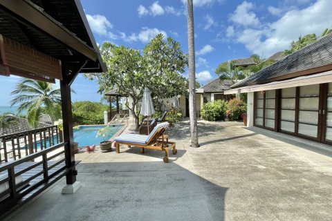 Villa in Ko Samui, Thailand 3 bedrooms № 138447 - photo 26