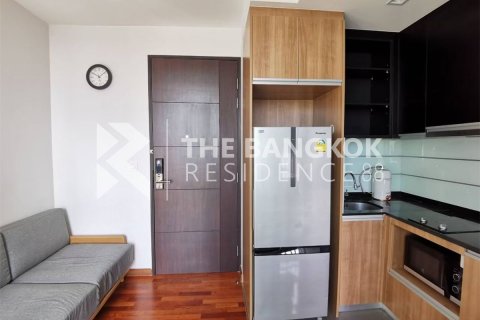 Condo in Bangkok, Thailand, 1 bedroom № 184908 - photo 9