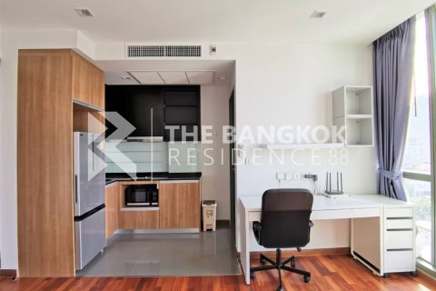 Condo in Bangkok, Thailand, 1 bedroom № 184908 - photo 6