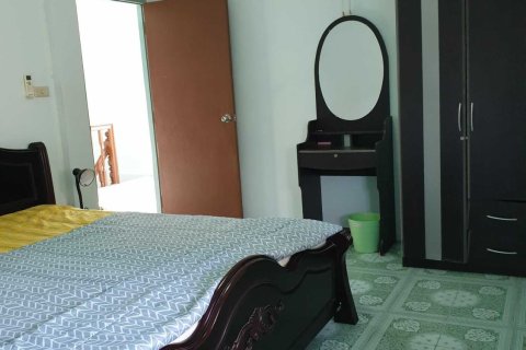 House in Phuket, Thailand 3 bedrooms № 155206 - photo 11