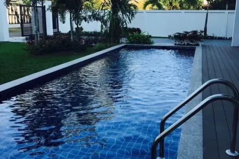 Villa in Hang Dong, Thailand 4 bedrooms № 155210 - photo 18