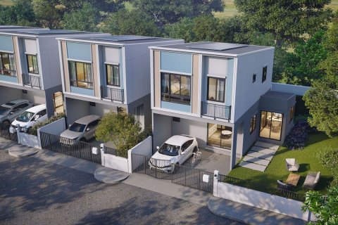 House in Samut Prakan, Thailand 3 bedrooms № 155208 - photo 2