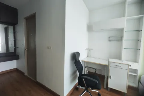 Studio in the Condo in Phaya Thai, Bangkok, Thailand № 155205 - photo 5