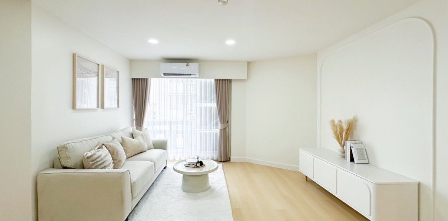 Кондоминиум с 2 спальнями в Хуай Кванге, Бангкок, Таиланд № 153262