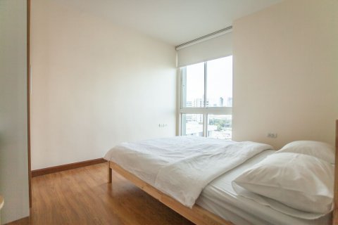 Condo in Bang Rak, Bangkok, Thailand, 2 bedrooms  № 136519 - photo 7