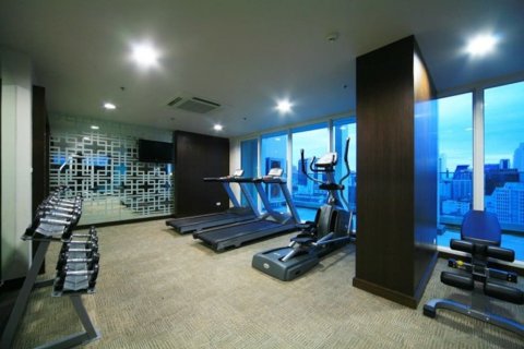 Condo in Bang Rak, Bangkok, Thailand, 2 bedrooms  № 136519 - photo 18