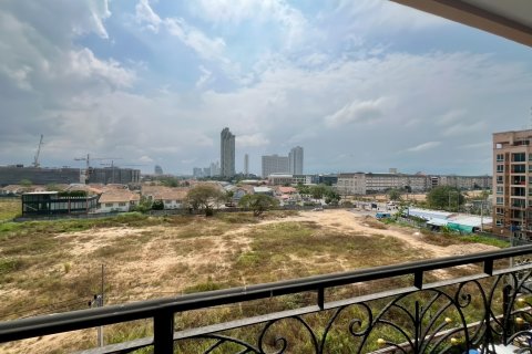 Apartment in Pattaya, Thailand 2 bedrooms № 169674 - photo 6