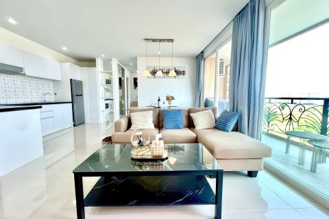 Apartment in Pattaya, Thailand 2 bedrooms № 169674 - photo 3