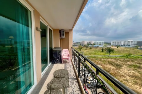 Apartment in Pattaya, Thailand 2 bedrooms № 169674 - photo 4