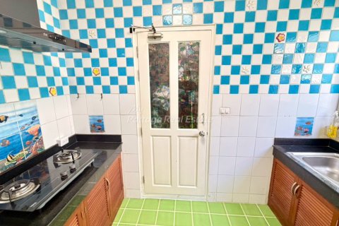 House in Bang Lamung, Thailand 4 bedrooms № 233702 - photo 9