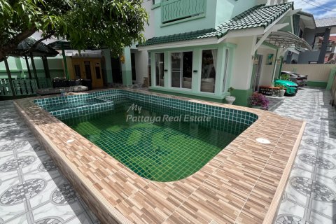 House in Bang Lamung, Thailand 4 bedrooms № 233702 - photo 22