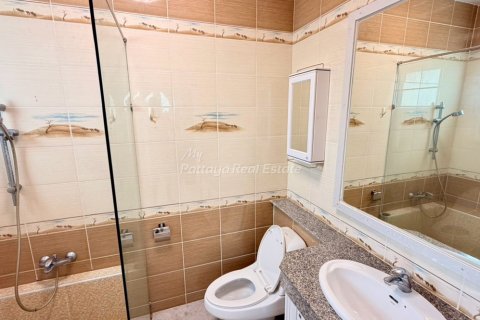 House in Bang Lamung, Thailand 4 bedrooms № 233702 - photo 19